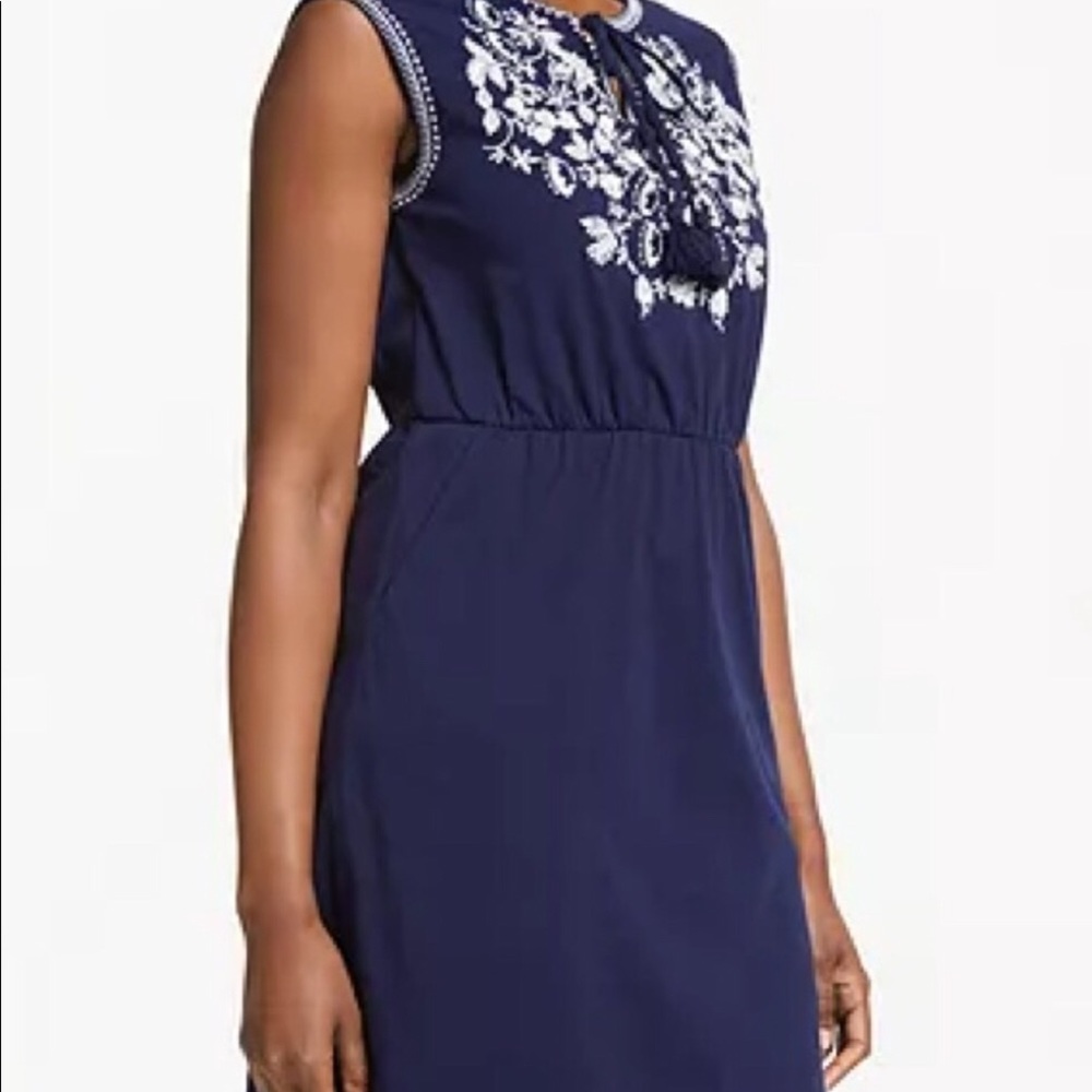 Boden • Catriona Navy Embroidered Dress - 2P - Picture 2 of 10